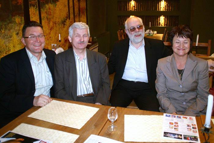 Andrzej Wankiewicz, Artur Surmiński, Wojtek Zawadzki, małżonka Andrzeja